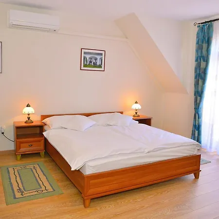 Nyerges Vendegfogado 3*